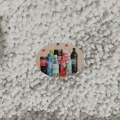 วัสดุขวดพลาสติก Coca Cola เม็ดพลาสติก PET Polyethylene Terephthalate Pellets